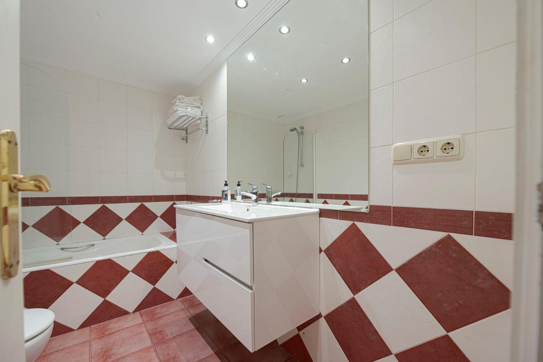 Apartamento Victoria En El Centro De San Sebastian Buitenkant foto